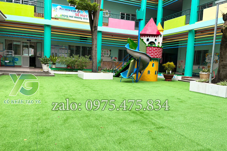 Cỏ nhân tạo trải trường học cực bền