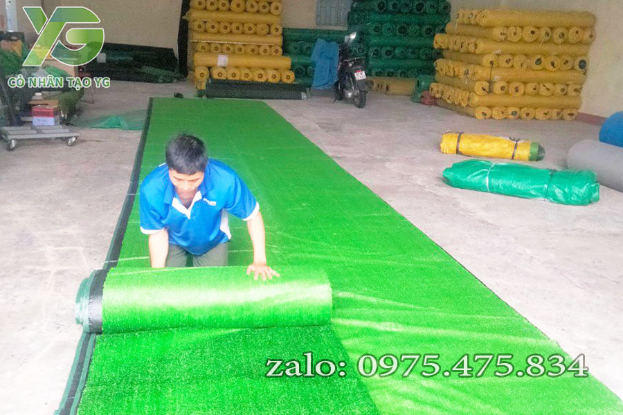 Cỏ nhân tạo sân vườn 1cm tốt