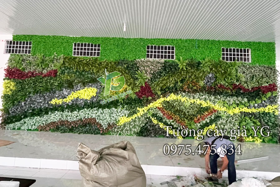 Thi công trọn gói tường cây giả tại Tiền Giang