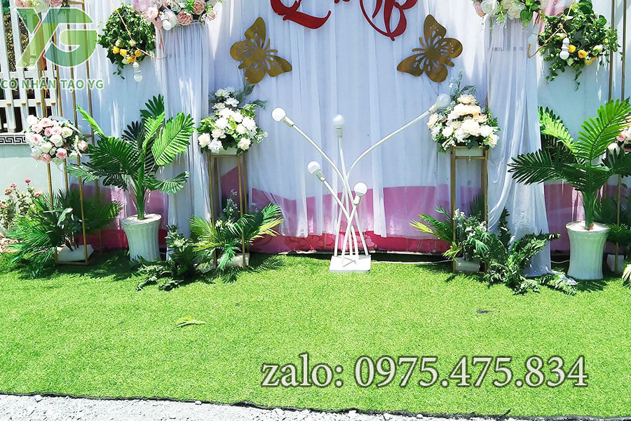 Thảm cỏ trải rạp cưới