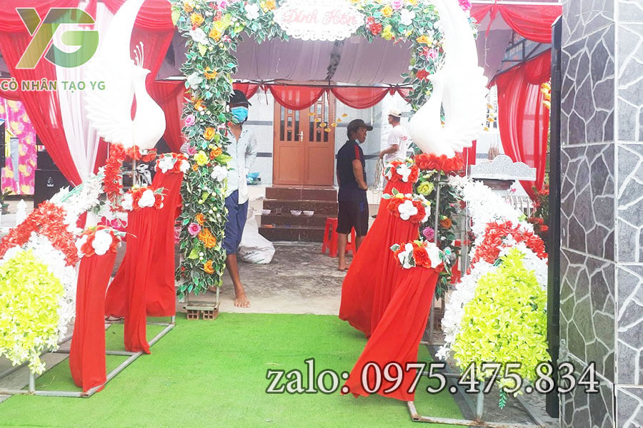 Thảm cỏ trải rạp cưới