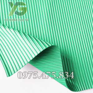 Thảm nhựa sọc dài