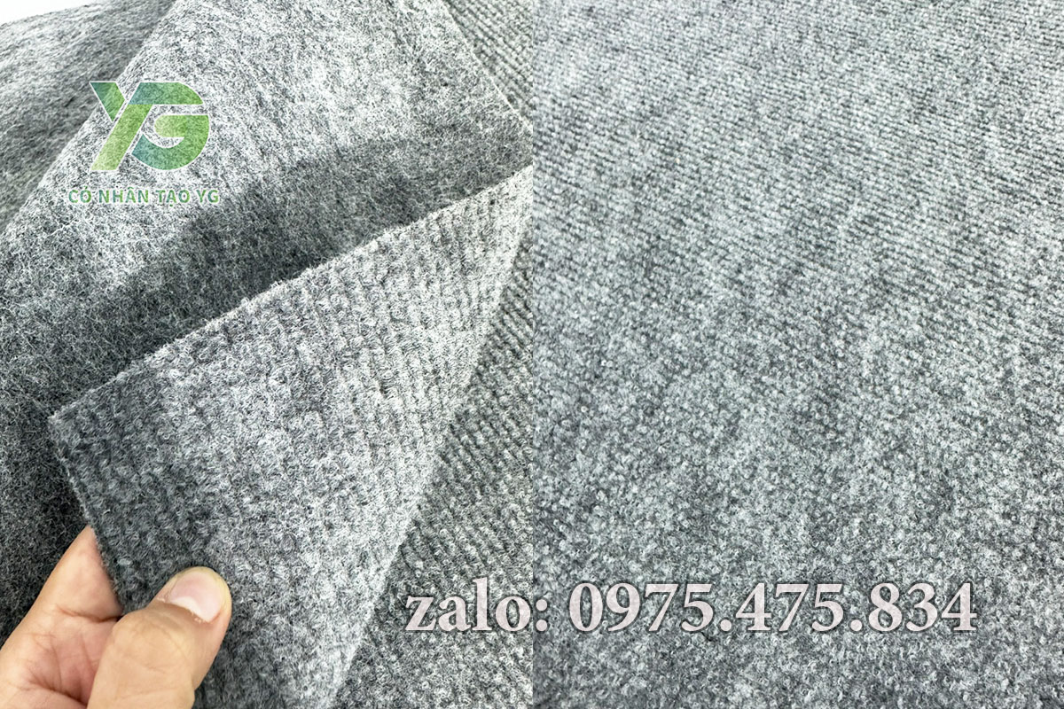 Thảm nỉ màu ghi