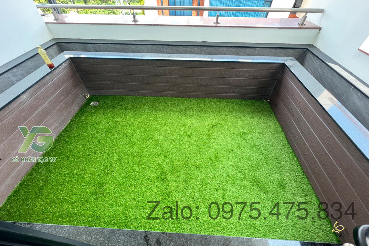 Thi công cỏ nhân tạo sân vườn