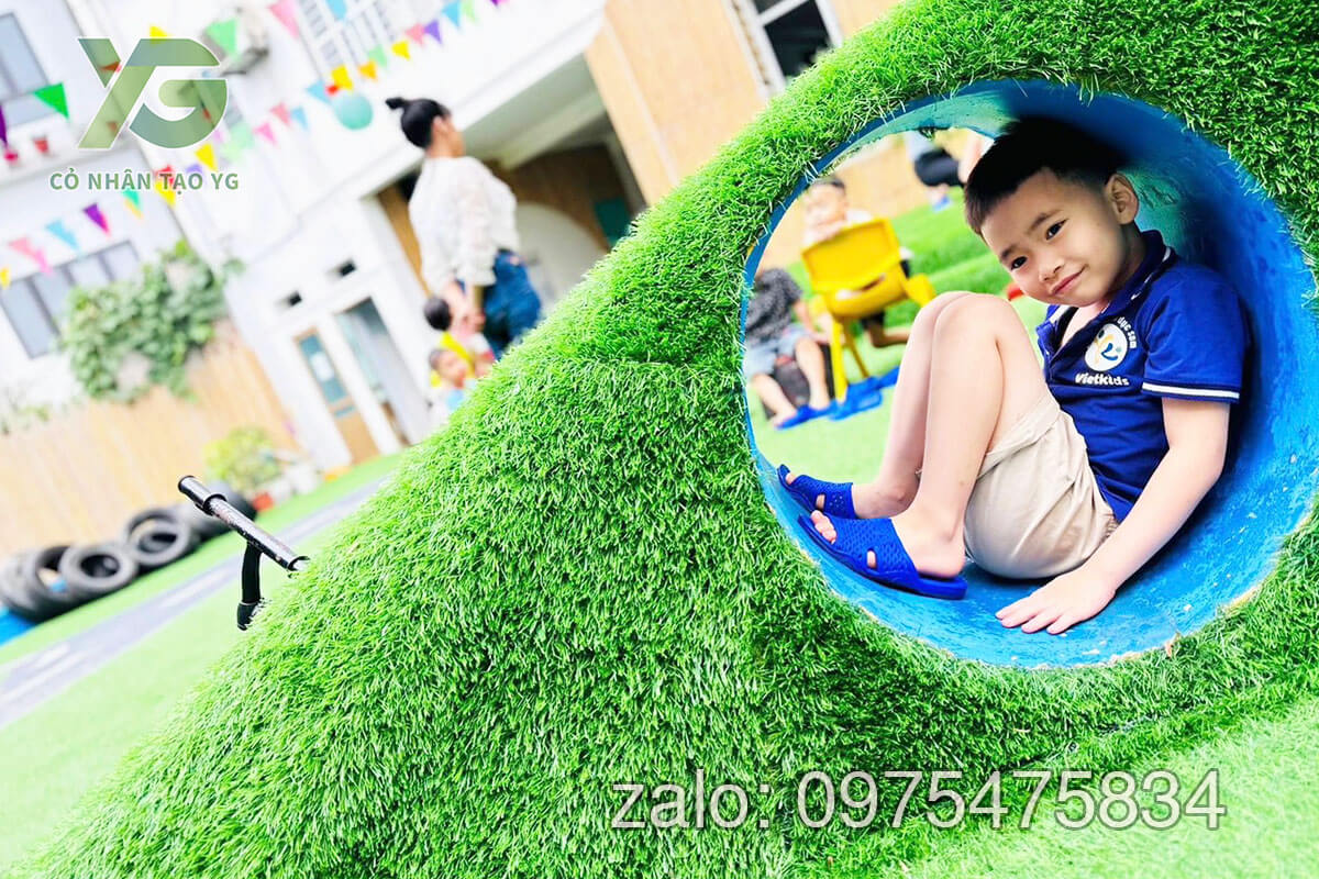 Cỏ nhân tạo trải trường mầm non 