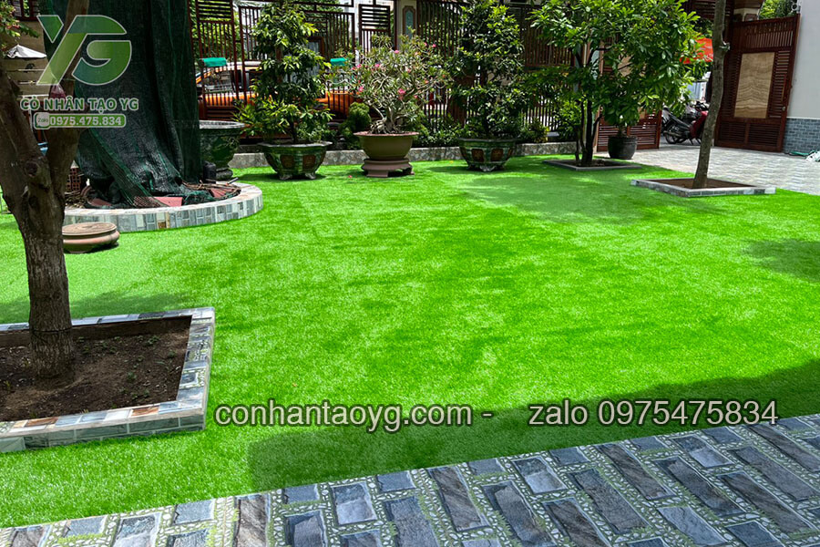 Sân vườn cỏ nhân tạo