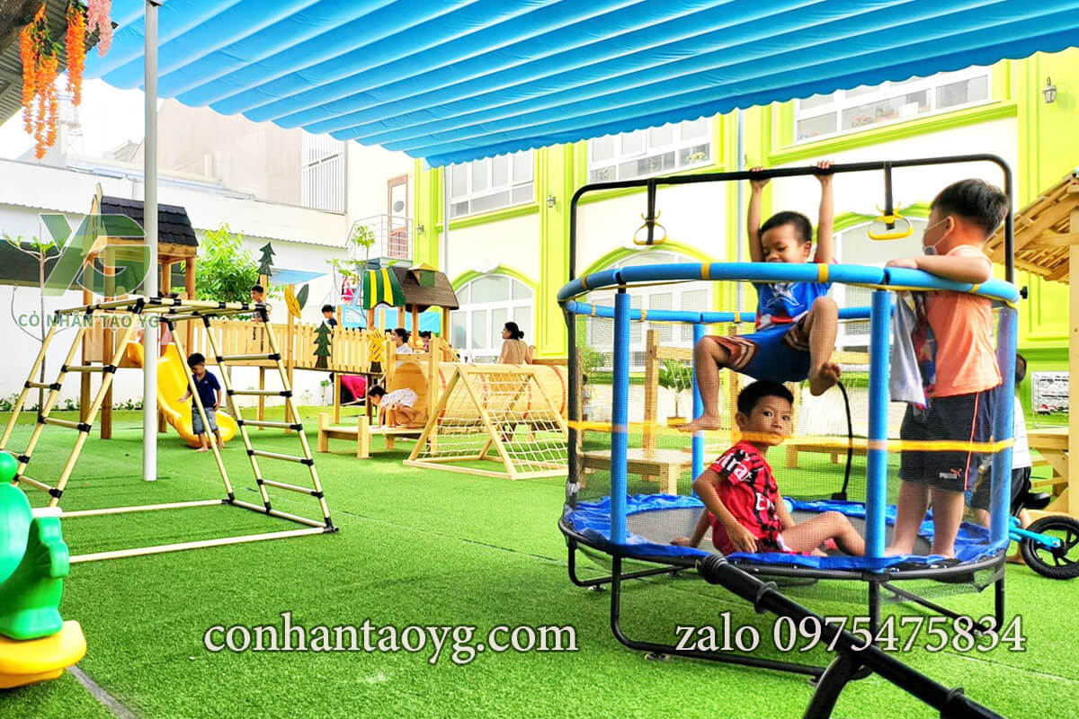 Thảm cỏ nhân tạo trường học
