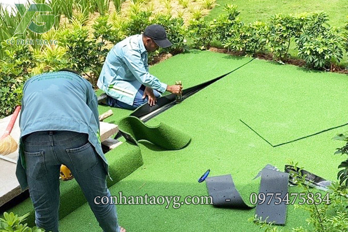 Thi công cỏ nhân tạo sân vườn